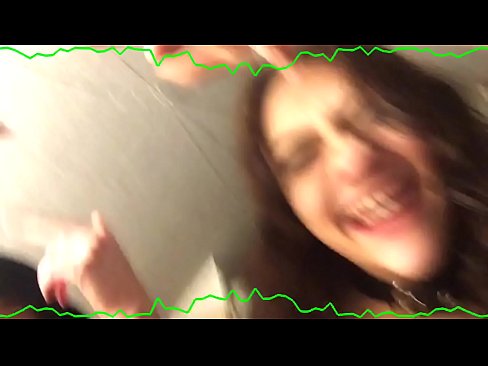 ❤️ שני תחתוני רגש ברונטיות סקסיות נשארות ממזרות, כלבה מוזרה ❤ פורנו תוצרת בית אצלנו